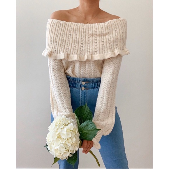 Breath of Youth Sweaters - NWT Morning Kisses Sweater (Breath of Youth)